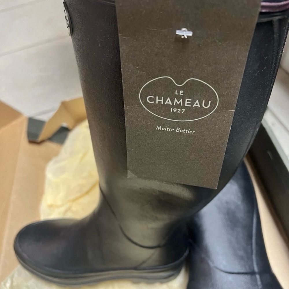 Chameau Tall Black Rain Boots with Subtle Logo Trim - Picture 4 of 7